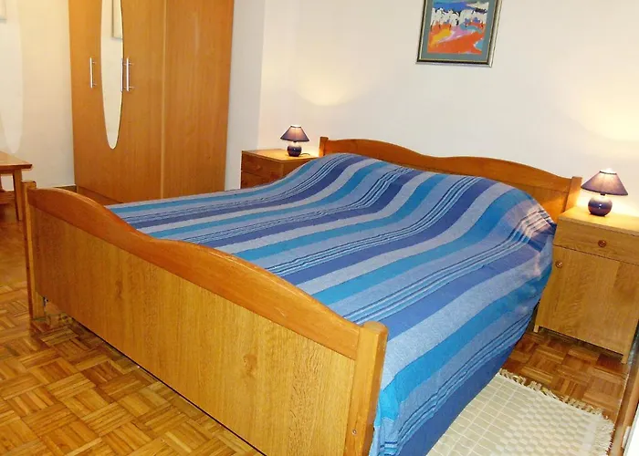 Tija By Interhome Lejlighed Trogir
