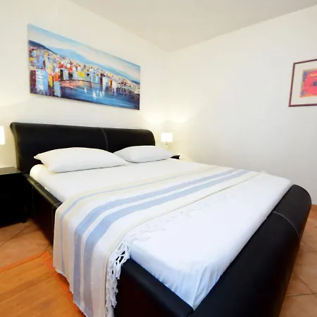 Apartment Apartment Tija By Interhome