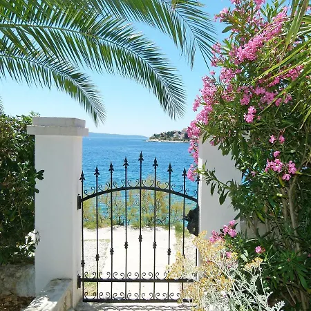 Apartman Apartment Tija By Interhome Trogir