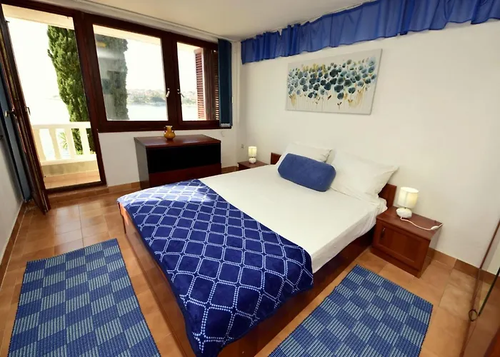 Apartment Tija By Interhome